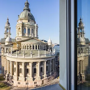 Basilica And Castle View Luxury Suite, Free Parking Reservation Needed , Budapest Hungary