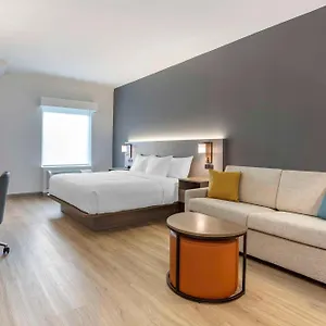 Hotel Comfort & Liberty International Airport, Newark
